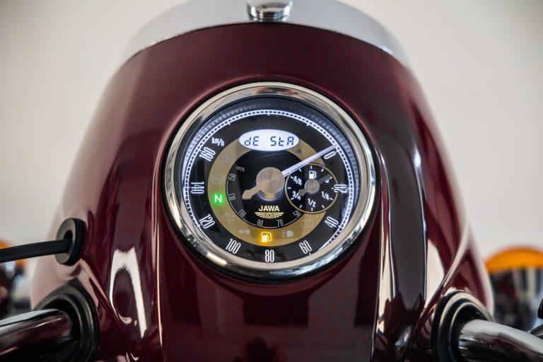 mDMB2025_newJawa-350-CL-2488